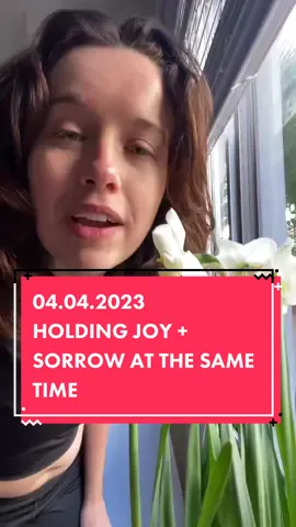 #joyandsorrow #spaciousness #emotionalspace #everythingeverywhereallatonce 