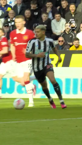 Nutmeg! 🥜 #PremierLeague #newcastleunited #brunoguimaraes 