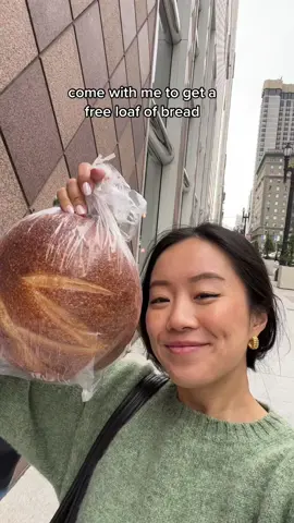 PSA for all my bread lovers #freefood #LifeHack #sfliving 