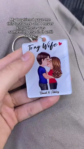 Perfect personalized gift for couples 🧡 #personalizedgifts #trendingcustom #keychain #couple #couplegoals #Love #giftforher #giftforhim #anniversary #anniversarygift
