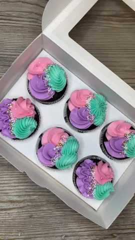 Mermaid themed-cupcakes🧜🏻‍♀️💜💕 piping tips: @wiltoncakes 1M & 6B ✨ #cake #cupcakes #cakereel #cakereels #food #Foodie #viral #cakemaking #cupcakedecorating #cupcaketiktok #baketok #caketok #cakemaker #homemade #reelsviral #satisfying #satisfyingvideo #pipingvideo #foodoftheday #fyp #cakelover #howto #tutorial #LearnOnTikTok 