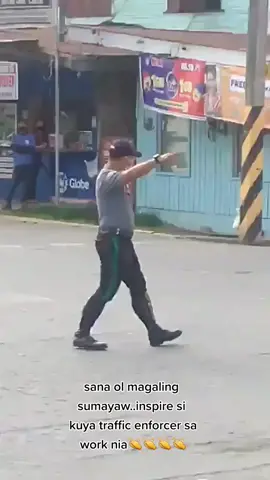 #foryoupage #spottedViralVideo #inspire si kuya traffic enforcer sa work nia