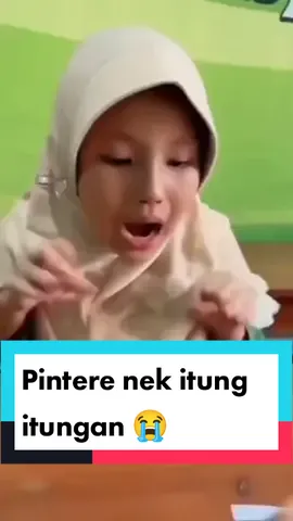 Definisi berhitung dengan cepat 😂 #fypシ #fyp #videoviral #lucu_ngakak #nganjuknyawiji #trending #nganjukviral #kocak #guyonan #videolucu #masukberanda 