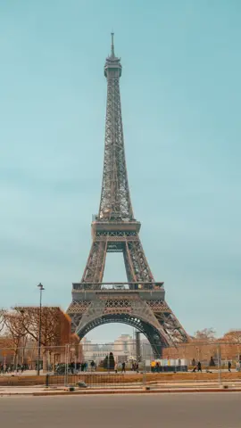 8K Hyperlapse Zoom ⚡️ #eiffeltower #hyperlapse #8k #fyp #pourtoi 