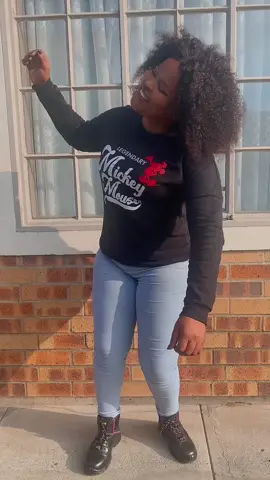 Isukile, lihlatshiwe nelethu iphasika 🤗 Molweni bahlobo bami.happy good Friday zingane zakwethu bekhonze kahle abazoya enkonzweni,nalaba abayozijabulisa ezindaweni thizeni niphephe anivikele uJehova,be blessed and keep well 🙌🏾❤️🙏🏾