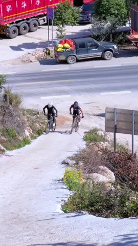 climbing #xcriskiox #roadbiketiktok #offroading #specialized #specializedswimandwellness #giantchallenge #mtb #roadbikeusa #ridertiktok # #CapCut 
