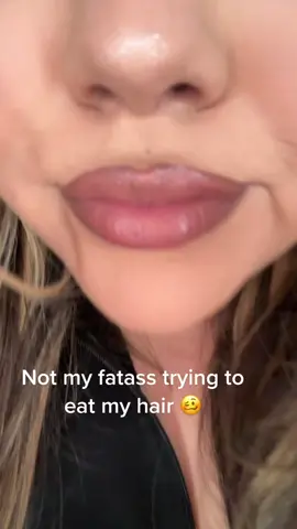 Like what the frick 🥴🥴 #hungry #lipsync #foryoupage #feedme #like 