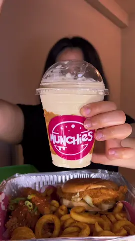 Munchies ASMR - Flamin Nashville Box #asmr #mcd #makanterus #makanseusaiemoji #mcdonalds #makantime 