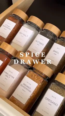Finally organized my spice drawer 🧂😍 #spicedrawer #organizedhome #restock #organize #spices #asmr #asmrsounds #kitchen #homeproject #organization #DIY #LearnOnTikTok #satisfying #learnhow #fyp #foryoupage 