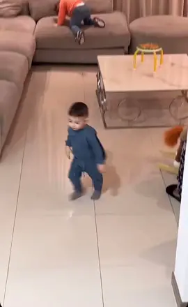 شوفو الكياته ميرا تبوس سيدرا🥹🥹🥹#شهد_وسيامند #❤️❤️❤️ #fyp #viral #foryou #لايك_متابعه_أكسبلور #جيش_شهودة✌️ 