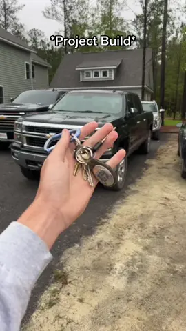 Yall fr needa see this #carolinatrucks #trucks #carolinasquat #squattedtrucks #chevy 