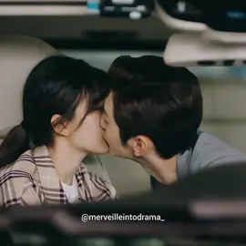 ⚠️FAKE KISS⚠️ Gemess 😭❤️ Lingyue si tukang sosor.. Gimana Anxin ga cepet maafin , cara dia minta maaf aja nyipok2in Anxin mulu. Mana nyiumnya kaya nyium boneka 😂 Lingyue terbucin sedunia 🙈 Gemesan mulu ama pacar mungil cantiknya 🤭 - #pleasefeelateasemrling#liute#terryliu#zhaolusi#rosyzhao#cdramas#kdramaaddict#chinesecouple#chinadrama#dramachina#kdrama#thailanddrama#dramakorea#chinesedrama#asiandrama#cdrama#koreandrama#asiandrama#fyp#dutyafterschool#taxidriver#theglory 