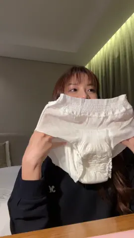 trying out menstrual diapers for the first time!! #periodpanties #sgfashion 
