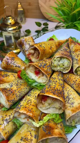 تقادوا الأفكار 😱كورني بحشوة كريمية كيوجد فآخر ساعة جربوه 🤤🤤🤤 طاغي لبغتي دوقي شهيواتو هاد رمضان 😜 . شي قلييييب❤️ . . المقادير: صدر دجاج  بصل  فلفل أحمر  ملح فلفل أسود زنجبيل  بودرة الحار (اختيارية) كريمة برو @gastromixte  جبن خبز تورتيلا . Follow 👇🏻👇🏻 @gateauty  @gateauty  @gateauty  تقييمكم للوصفة من 1 الى10👍 . . . . . متابعة للصفحة التوصل بجديد الوصفات كل يوم👍 . . . . #شهيوات_مغربية #مسمن_مغربي اكسبلور #بسطيلة_مغربية #cuisine_marocaine #mo#moroccanfood #ورقة_البسطيلة #بغرير #بطبوط #بسطيلة #مملحات 