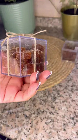 جربت اعمل مستكة بالعطور السودانية😍🔥🔥🔥 قمة الروعة والجمال✨ #الامارات #السودان #مصر #الخليج #عطور #دلكة #بخور #عطور_سودانية #منتجات_تجميل #السعودية #sudanese_tiktokمشاهير #sudan #sudaneseperfumes #lacharm #women #sudanese_tiktok 