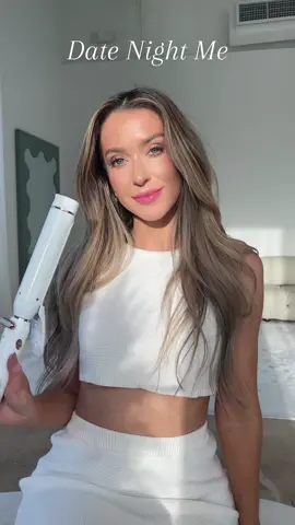 Meet my three hair personalities with @t3micro Which style is your favorite? #T3SwitchKit #T3SwitchItUp #hairstyle #beachywaves #hairtok #bronde #miamihair 