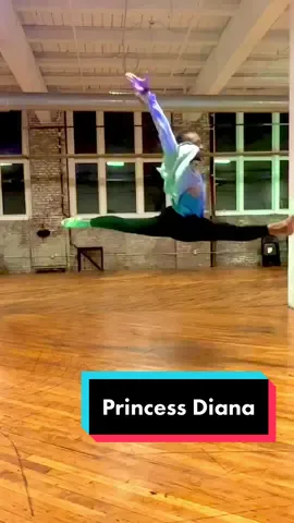 #fyp #dance #viral #icespice #contemporarydance #jumps #leaps #turns #spin #fouettes #flexible #competitiondance 