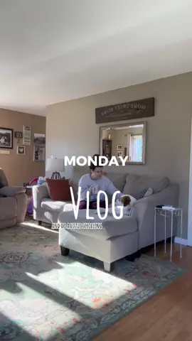 Do you have a morning routine? I’ve been very consistent with mine and its been making my days start out so nice! #Vlog #mondaymotivation #mondaymood #mondayvlog #healthyhabits #healthyliving #momlife #tiktokmoms 