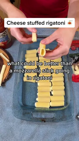 Easy recipe for mom’s stuffed cheese rigatoni is SO good! #cooking #Recipe #dinner #pastarecipe #italianfood 