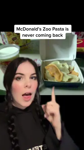 macca’s pasta zoo was just not meant to be 🙁#maccas #discontinuedsnacks #pastazoo #mcdonaldsdiscontinued 