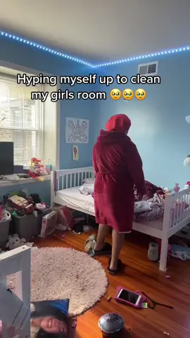 #MomsofTikTok #cleaningtiktok #messykidsroom 