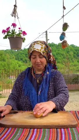 Turkish soup 🍅🌶  #cooking #countrylife #countryfood #countrymealsvlog #asmrcooking #cookingvideo #soup #turkishsoup #tiktokvideo #yemektarifleri 