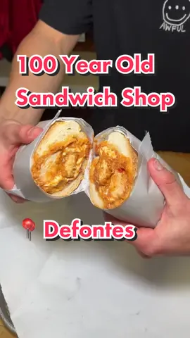 Who’s been to this iconic New York sandwich shop?? 📍Defontes, NYC  #nyc #nycrestaurants #nycsandwich #sandwich #italiandeli #italiansandwich #chickencutlets #chickencutletsandwhich #vodkaparm #mozzarella #defontes #nyclunch #jacksdiningroom 
