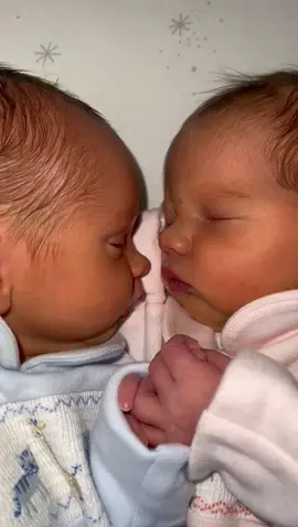 Welcoming you to my beautiful Twins.  … you both have stolen mummy and daddys heart forever 🥹💗💙  welcome to the world… #twins #twinsoftiktok  #fyp 