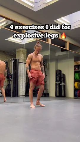 Yes I train legs, but usually not with heavy weights 🙌🏼 ⠀ I want to be able to jump high, be fast and not crack under pressure 🔥 ⠀ Take them as an inspiration and try them 💪🏼 #legdayroutine #fitnessroutine #bodyweighttrraining 