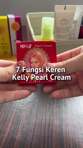 Udah gak diragukan lagi deh sama produk satu ini, Kelly Pearl Cream siap mengatasi semua masalah di wajah cantikmu 😘   #kellycosmetics #skincare #skincareroutine #makeup #makeuphacks #skincaremurah #skincarebpom 