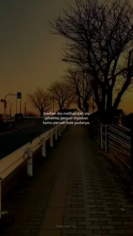 #reelsinstagram #sajakcinta #reel #fyp #story #sajak #katakatamutiara #sindiran #literasi #janganlupabahagia #katakata #katabijak 