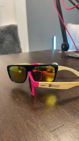 The makingbigbank glasses know the craic ❤️❤️❤️. Only at davidcuddy.ie #makingbigbank #fyp #davidcuddy #ireland #laois #irishlogger #epiceyewear #sexy😍🤤😍 