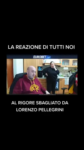 La reazione di tutti noi tifosi della Roma al rigore sbagliato da Lorenzo Pellegrini @AssodiRoma  #AsRomaVivoPerTe #asroma #feyenoord #feyenoordroma #lorenzopellegrini #neiperte #perte #neipertee #fyp #foryoupage #tiktok #viral #viralvideo #viraltiktok #assodiroma 