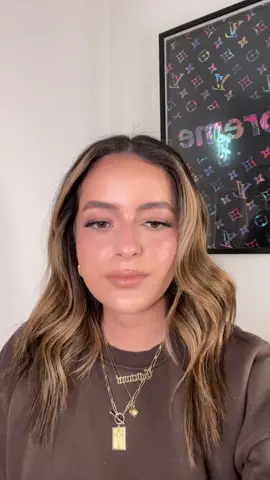Wait a second 😌 #eyebrowtutorial #eyebrowfilter #makeup #fyp #browsonpoint 