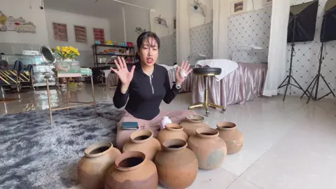 តោះកុំភ្លេចមកលេងល្បែងប្រជាប្រិយខ្មែរលេងវៃក្អមនៅហាង #SaritaEyebrows 