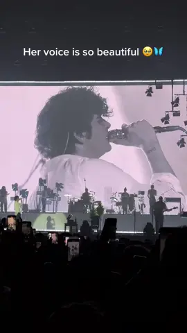 About you #the1975 #the1975liveinbangkok #the1975live #aboutyou #the1975tour 
