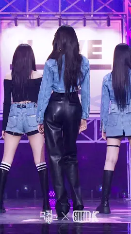 WONYOUNG IVE KITSCH FANCAM! #wonyoung #kitsch #ive #viral #fancam #4k @IVE.official 