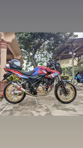 #cb150rminimalis #komorod_cb150r #komorodindonesia #cb150rfamilia #oldcb150rmenolakpunah #komorodstyle #cb150rroadrace 