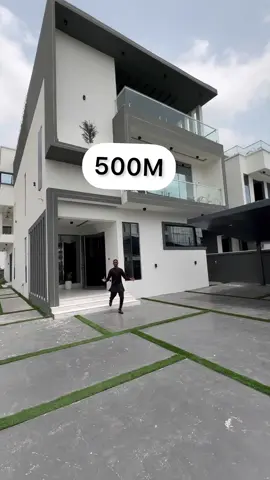 Omg 🤯 This house restroom is bigger than my whole house 😭 House by @olusegunbillionaire I will never be poor 🤲 Contact @olusegunbillionaire for inspection and purchase 🤞 🎥: @success_91_  Outfits: @bidemiclothings  Footwear by @abidek_luxury  Song Titled feel by @davido 🎶🎧 • • • @mufasatundeednut @thetrillionairelife #fyp #olaoflagos #billionaire #luxury 