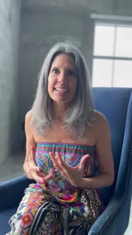 LAST live program with Dr. Amanda! Join now! #midlifemuse #dramandahanson #amandahanson #psychologist #psychologyfacts #parenting #parentingishard #greyhairinfluencer #therapistforwomen #motherhood #motherlove #emotionality #emotionswitch #emotionalsupport #feelingitallandactingthen #feelingeverythingatonce #normalizeemotionality 