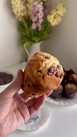 Chocolate Chips Muffins • Çikolata Parçacıklı Muffinler 🤎🧁  #bakersoftiktok#muffins#bakerystyle 