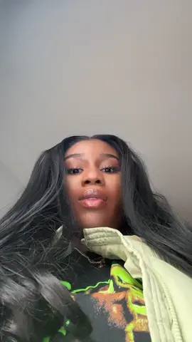⚠️🥴 #blackgirltiktok #makeup #makeuplook #blackgirlmakeup 