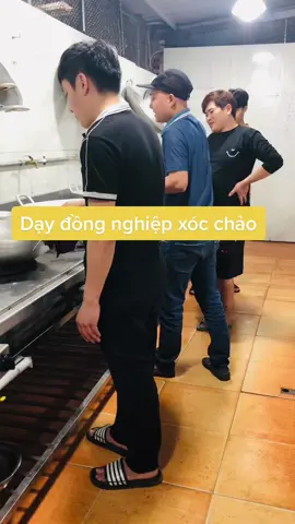Học xóc chảo #xocchao #xuhuongtiktok #chefngodinhdong #congthucnauan 