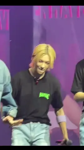 Hyunlix holding hands so cute 😍#hyunlix #hyunjin #felix #skz #straykids #kpopfyp #foconokpop #fypシ 