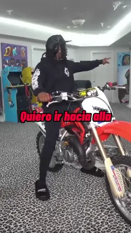 Respuesta a @kamilo416 un streamer bastante normal #fyp #xyzbca #gracioso #humor #youtuber #funny #streamer #kai #kaicenat #twitch #youtube #parati #foryou #foryoupage #fypシ #viral #fail #livestream 
