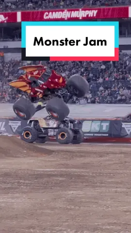 What a night @monsterjam it was an experience of a lifetime. Trucks doing all kinds of trucks and more. Kids fid well for their first time. Everyone around us had a blast. Can’t wait to go back next year! #monsterjam #monsterjamfans #monsterjamfail #monsterjamshow #adayinthelife #toitimeblog #toitime #contentcreator #phillyblogger #phillycontentcreator #familytime #FamilyFun 