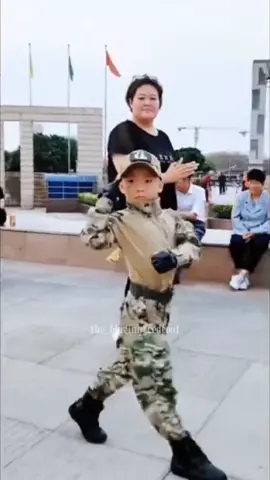 Lil guy is disciplined 🫡 #military #china 