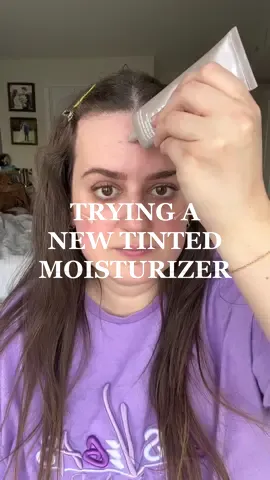 the smashbox halo tinted moisturizer is a really good one for summer! ☀️ #complimentaryfromsmashbox #halotintedmoisturizer #smashboxpartner #professionalmakeupartist #promua #tintedmoisturizer @smashboxcosmetics @ultabeauty 
