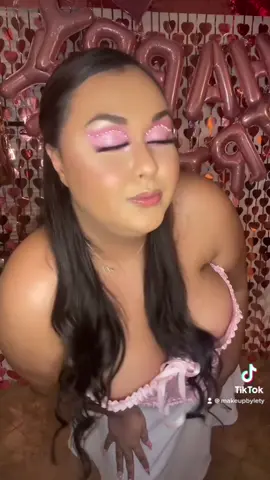 Bday glam 💖✨ #bdaytransition #bdaynails #bdaymakeup #birthdaygirl #makeupartist #coachella #festivalmakeup #aries #ariesseason #coachellamakeup #coachella2023 #pinkaesthetic #princessasthetic 