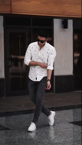 3 Poses on fire 📸🔥 #mensfashion #poses #pose #menstyle #fashionmodel #StreetStyle 